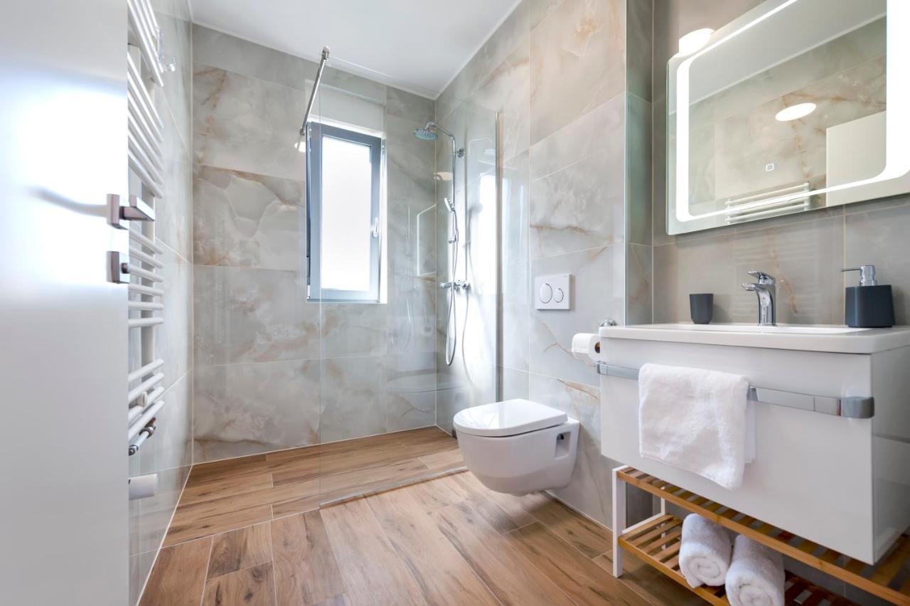 Apartments Mauro โรวีน ภายนอก รูปภาพ